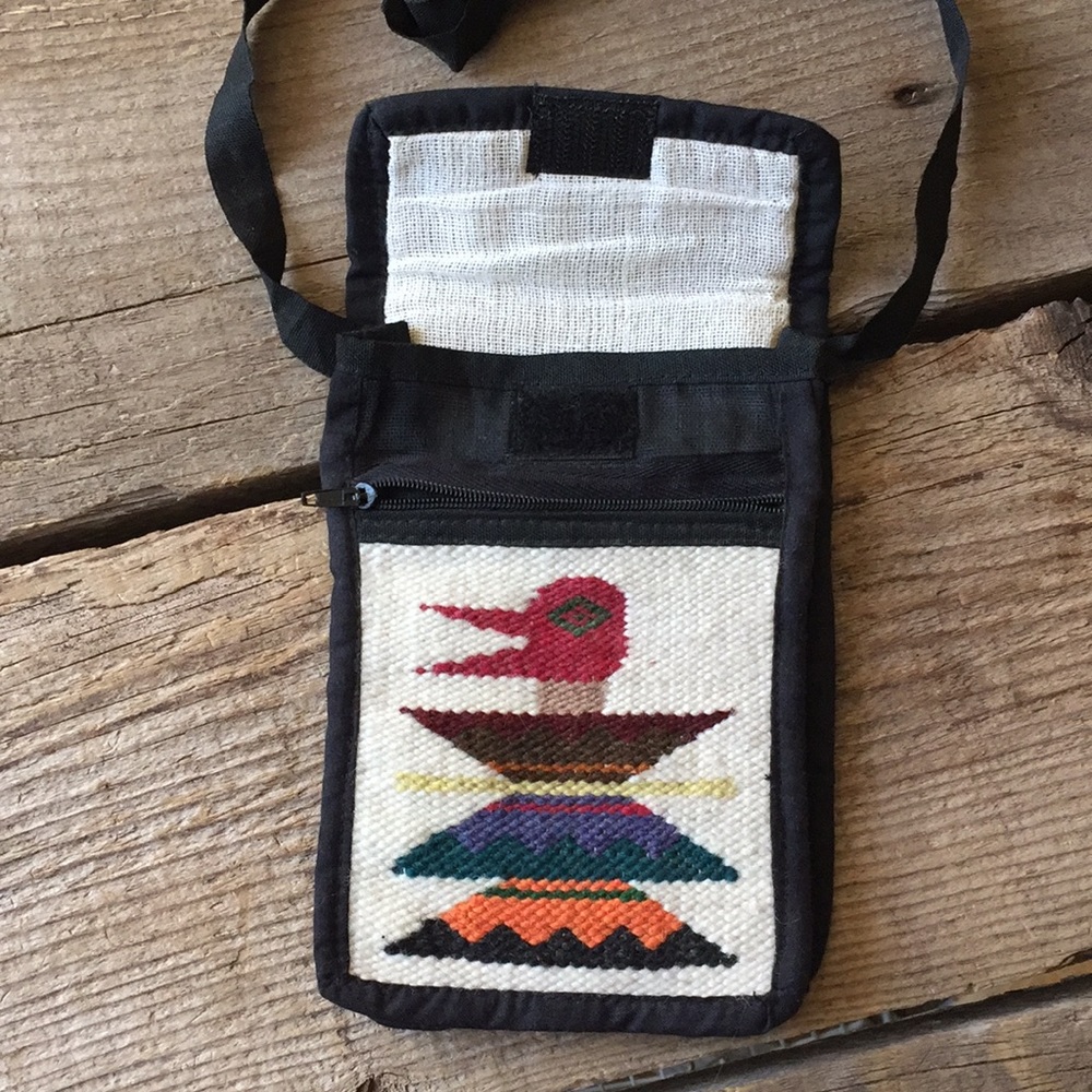 VTG Tribal Design Phone/Passport Pouch Purse - Picture 5 of 7